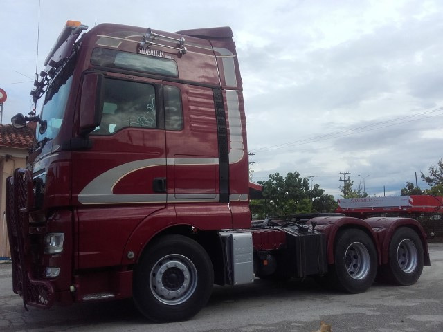 MAN_26480TGX_Small.jpg